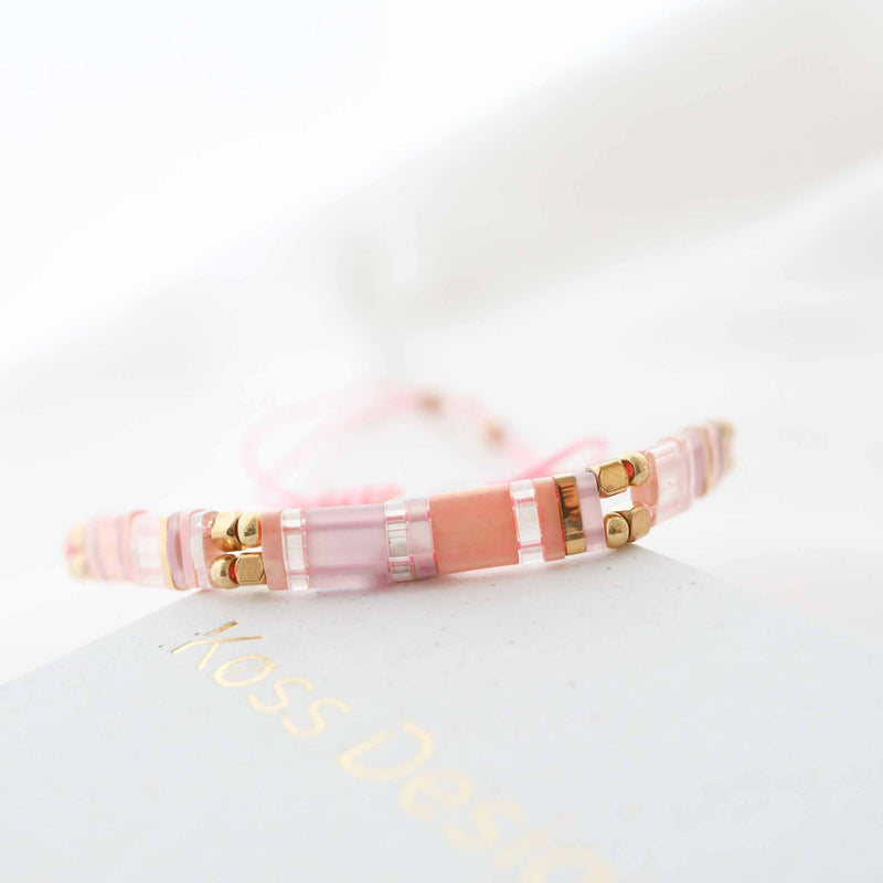 Rosa - Pulseira de pérolas